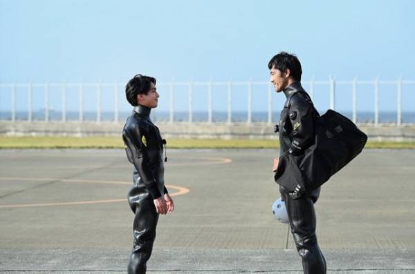 「DCU」1話　阿部寛“新名”湯舟からの登場に「始まり方がテルマエ」とSNS沸く、ラストシーンを“考察”する動きも