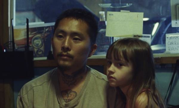 ただ家族と共に暮らしたい…強制送還の危機を乗り越えられるのか『ブルー・バイユー』予告編