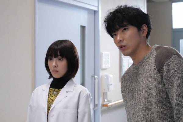 「ドクターホワイト」第2話、高橋文哉“佐久間”の泥酔演技に「可愛い」の声殺到、“奥村”宮田俊哉の美声にも注目集まる