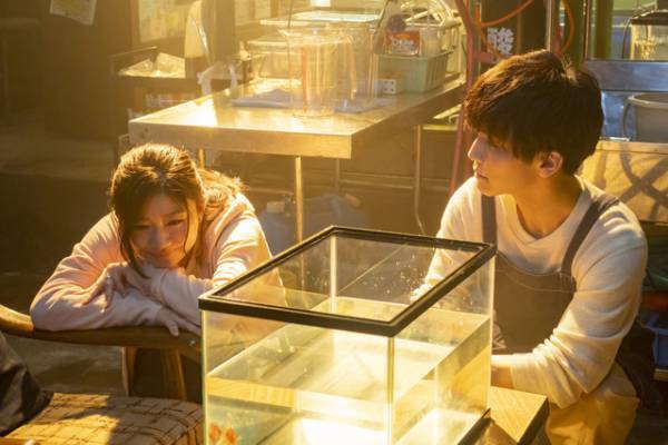 篠原涼子「まさに体当たりの挑戦」覚悟を決めて挑んだ大人の恋愛ドラマ「金魚妻」