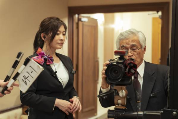 まるで“お祭り騒ぎ”!? 長回しで挑んだ圧巻の余興シーン『ウェディング・ハイ』現場レポート＆メイキング写真