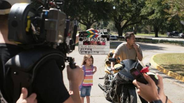 「絶対語られるべきストーリー」韓国の海外養子縁組を描く『ブルー・バイユー』監督インタビュー＆メイキング