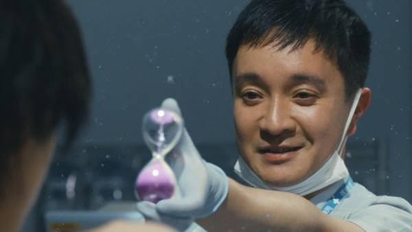 死の理由を知る人物とは…？『HOMESTAY』重要人物たちの場面写真公開