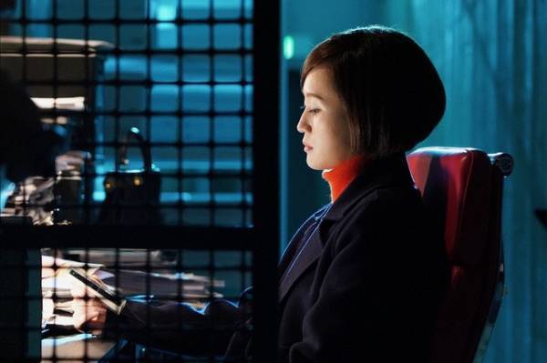 「逃亡医F」第3話 松岡昌宏“拓郎”に「怖すぎてドラマに集中出来ない」の声、成田凌“藤木”への人工呼吸にもSNSざわめく…