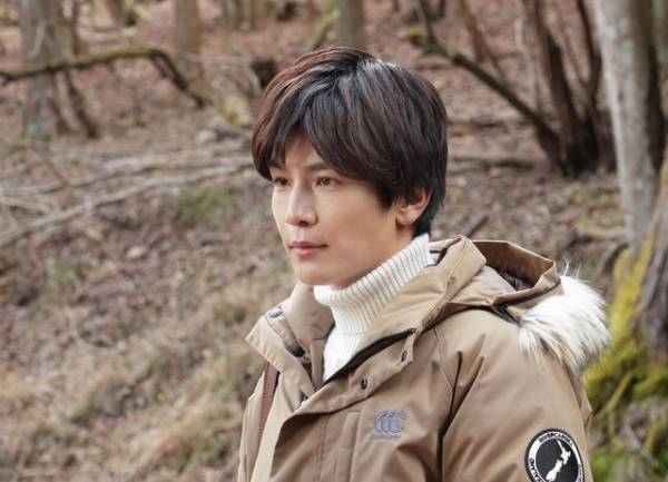 岩田剛典が浅見光彦に！「自分らしく自由に」2月28日「軽井沢殺人事件」放送