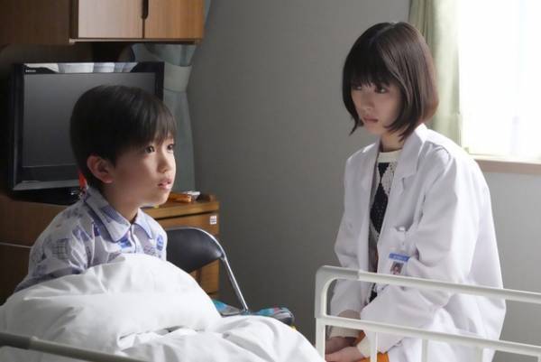 「ドクターホワイト」3話 白夜の素性と背景に「ますます謎が深まる」の声、毎熊克哉“勇気”にも「誰に追われているのか」などの反応続々