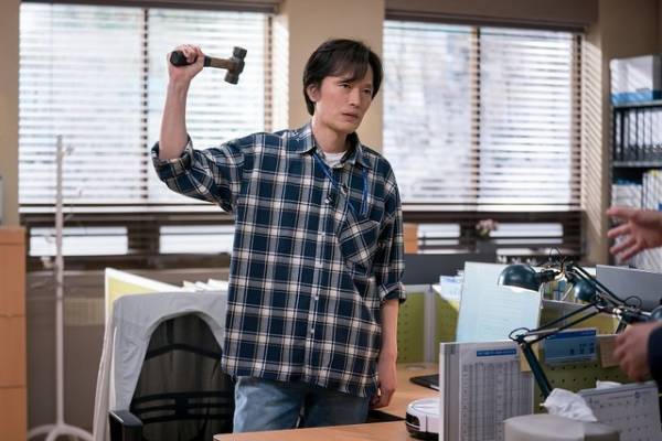 チョン・ジェヨン×ムン・ソリ初共演、痛快オフィス・サバイバルドラマ「大丈夫じゃない大人たち」