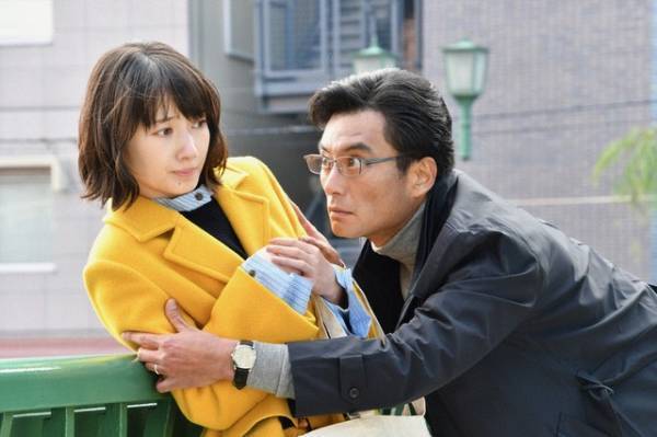 「愛しい嘘　優しい闇」4話 波瑠“望緒”と林遣都“雨宮”のキスシーンに「綺麗なキス」などの声、正の凶行は「想像してなかった」の反応も