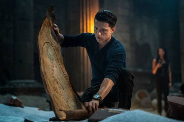 トム・ホランドの身体能力にも注目！『アンチャーテッド』新場面写真