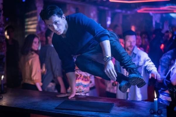 トム・ホランドの身体能力にも注目！『アンチャーテッド』新場面写真