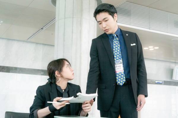 吉岡里帆＆中村倫也、作品に情熱を込める！『ハケンアニメ！』新場面写真