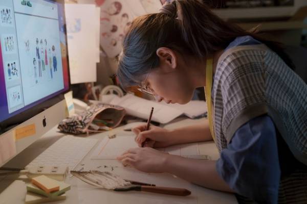 吉岡里帆＆中村倫也、作品に情熱を込める！『ハケンアニメ！』新場面写真