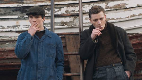 フィン・ホワイトヘッド、名優との共演は「至福の時」『ゴヤの名画と優しい泥棒』インタビュー映像