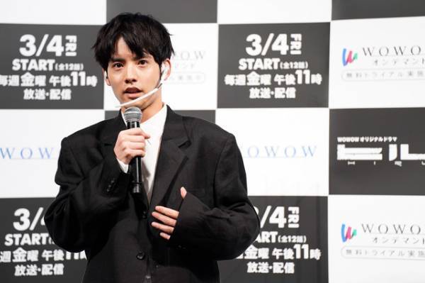 坂口健太郎、赤楚衛二は「本当にいいやられっぷり」社会派復讐サスペンス「ヒル」完成報告