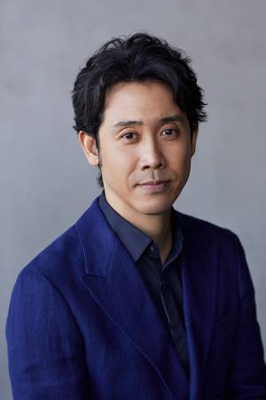 大泉洋、“初共演”綾瀬はるかと謎解きバディ！「元彼の遺言状」