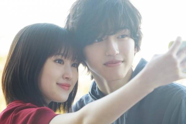 道枝駿佑＆福本莉子、「消えた初恋」コンビ再共演でW主演『今夜、世界からこの恋が消えても』公開