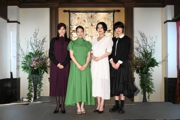 広瀬すず「笑うツボがみんな一緒」池田エライザ＆佐久間由衣らと「津田梅子」制作発表会見