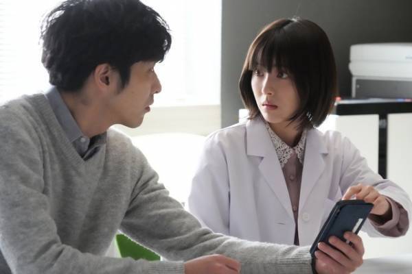 「ドクターホワイト」第6話、浜辺美波“白夜”ラストで語った言葉に困惑と動揺の声続々、謎の腹痛を訴えた少年の“確定診断”には納得の声も