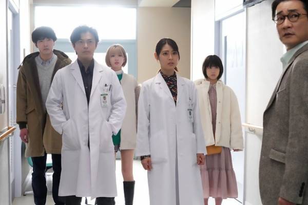 「ドクターホワイト」第6話、浜辺美波“白夜”ラストで語った言葉に困惑と動揺の声続々、謎の腹痛を訴えた少年の“確定診断”には納得の声も