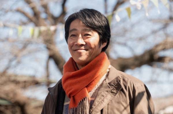 「妻、小学生になる。」6話、森田望智“守屋”、堤真一“圭介”への告白＆頬キスに「大きな進展」の声、カフェに現れた“万理華”にも様々な憶測飛び交う