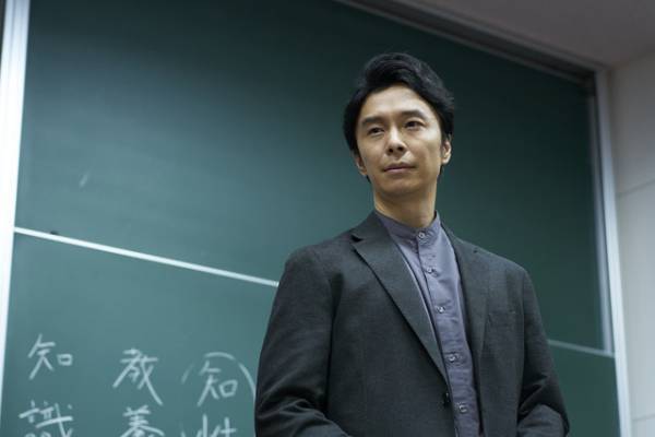 麻生久美子、阿部純子らが長谷川博己＆綾瀬はるかを取り巻く人物に『はい、泳げません』キャスト解禁