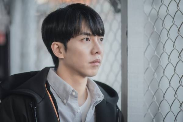 イ・スンギ＆イ・ヒジュン、禁断の“マウス”現象を巻き起こす「マウス～ある殺人者の系譜～」リリース決定