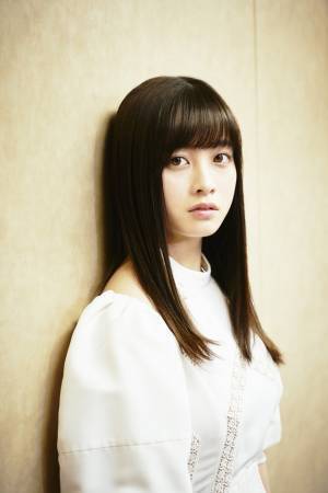 橋本環奈「情熱大陸」に登場！ 初めて尽くしの大舞台を追う