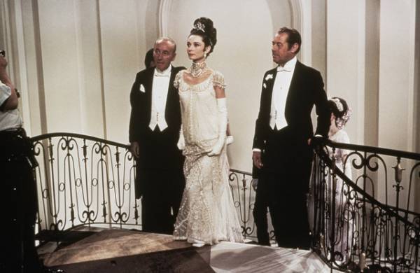 『オードリー・ヘプバーン』公開記念『ローマの休日』『パリの恋人』ほか8作品を特集放送