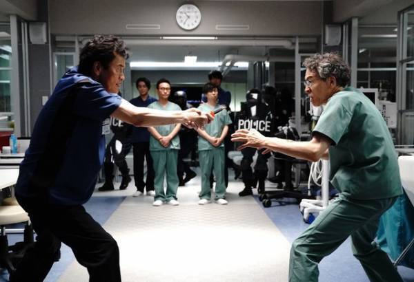 広瀬アリス“裕乃”の頼もしい姿とラジハメンバーのバタバタシーン…『劇場版ラジエーションハウス』特報＆場面写真