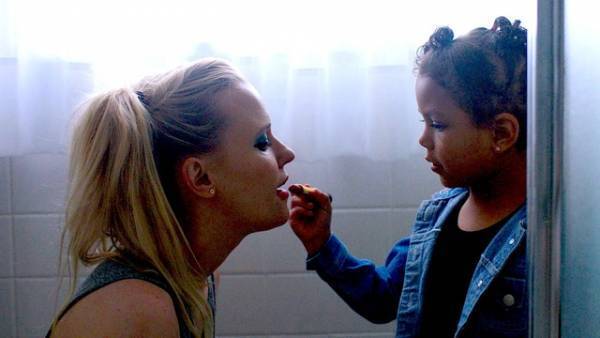 『レディ・バード』に触発！女性の心と身体の本音描く『セイント・フランシス』日本上陸