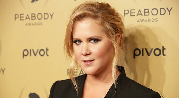 エイミー・シューマー主演、新しい自分を見つけたい人に贈る「ライフ・アンド・ベス」配信へ