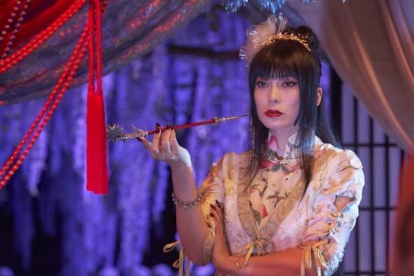 柴咲コウ“侑子”豪華衣装をまとう『xxxHOLiC』美麗ビジュアル