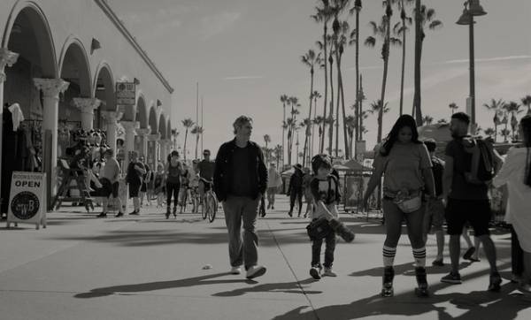 『カモン カモン』マイク・ミルズ監督、モノクロ映像は「“物語”の中へ導く手段」