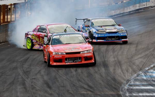 超絶テクニックのドリフト走行を体感！野村周平主演『ALIVEHOON アライブフーン』新メイキング映像