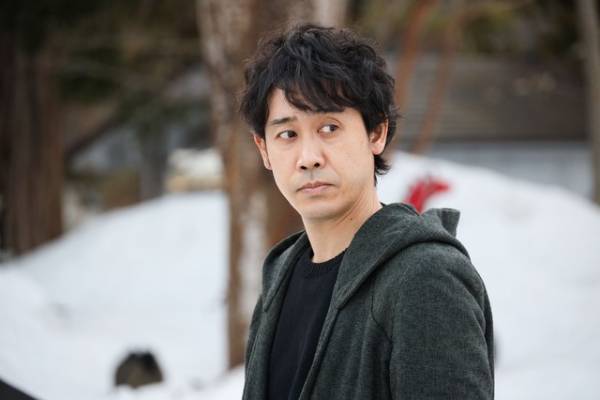 「元彼の遺言状」1話 綾瀬はるか“麗子”の食べっぷりに「見事」の声、SNSでは“シェフ大泉”がトレンド入り