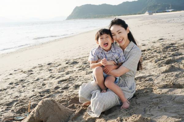 阿部寛＆北村匠海＆杏ら集合『とんび』愛が詰まった家族写真