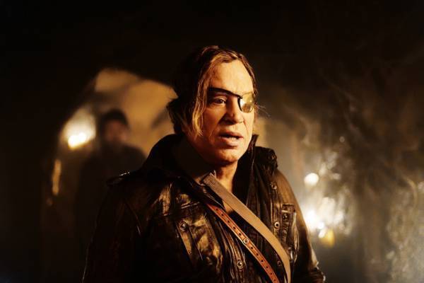 呪われた森に迷い込んだ兵士たちの運命は？『ウォーハント 魔界戦線』予告編