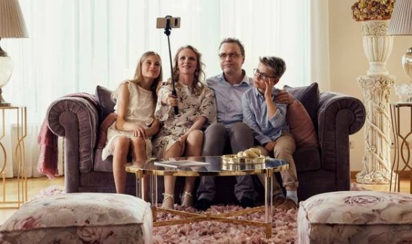 1羽の黒い鳥がもたらす悪夢の始まり…『ハッチング―孵化―』本編冒頭映像