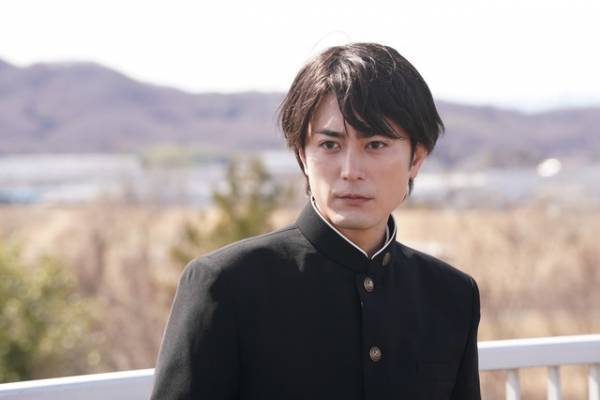 「ナンバMG5」“剛”間宮祥太朗、特攻服＆ヤンキー姿に「ハマり役すぎ」「似合ってる」、柴犬の松にも「演技力が高すぎ」の声殺到