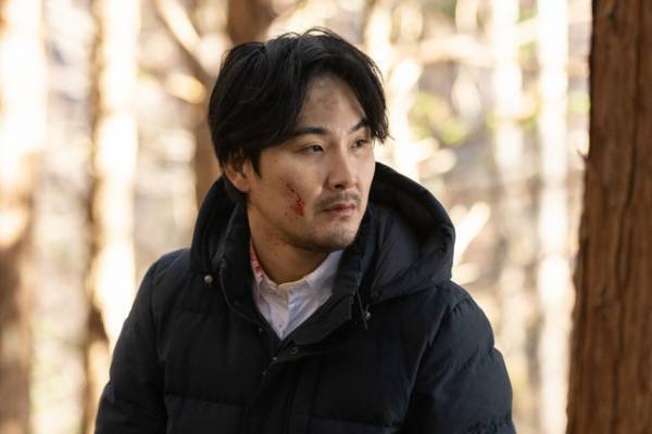 松田龍平、入江悠監督と11年ぶりタッグ！本格パニック・スリラー「鵜頭川村事件」主演