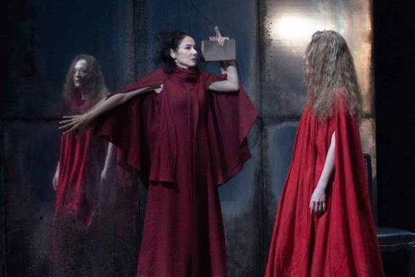 吉田羊＆松井玲奈ら全員女性キャストで上演！「ジュリアス・シーザー」テレビ放送へ