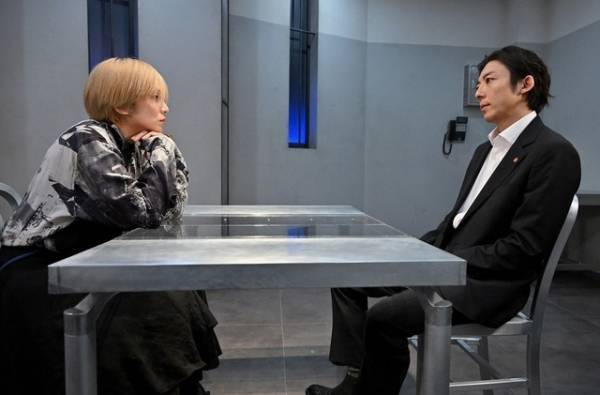 「インビジブル」1話 “志村”高橋一生のアクションに「まじ惚れた」「凄かった」の声、“キリコ”柴咲コウにも反応多数