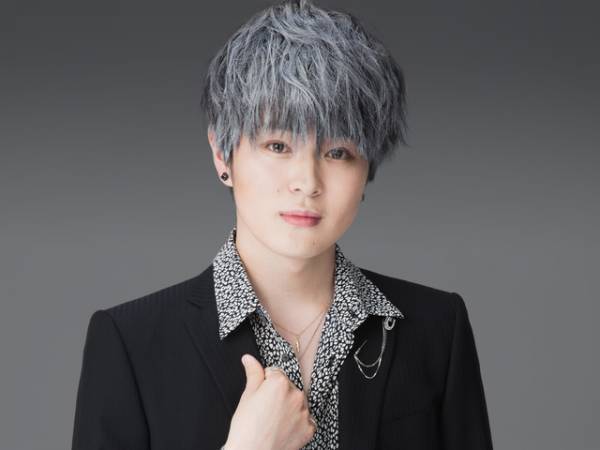 望月歩、銀髪のワケありホスト役で出演「元彼の遺言状」第3話