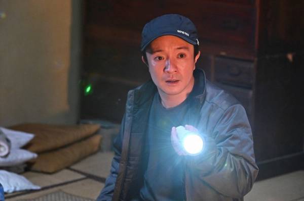 「マイファミリー」3話 二宮和也“温人”、ゲーム機能を駆使して犯人に迫る姿に「近代的」の声続々、犯人の“ID”にも驚きの声が