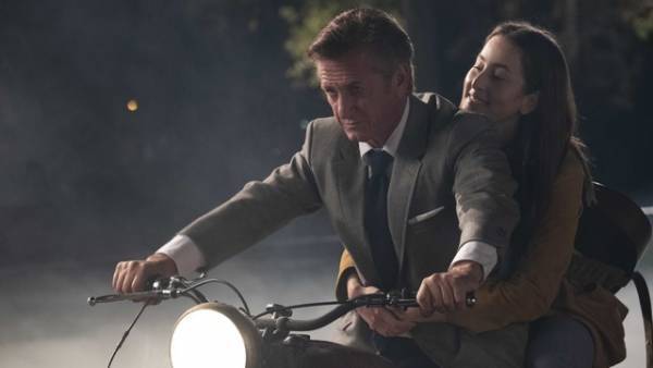 70年代を完璧に再現したファッションやセットに注目『リコリス・ピザ』場面写真