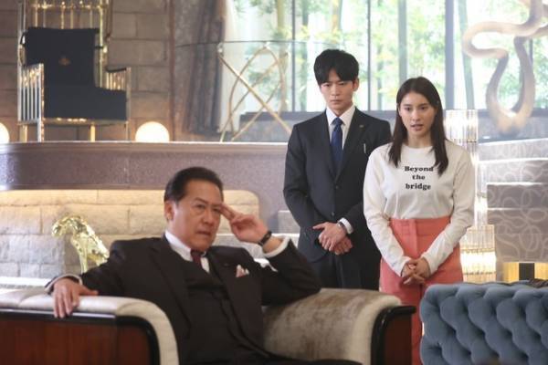 「やんごとなき一族」2話 小沢真珠“綾”の行動に「#小沢劇場」でSNSが沸く一方、佐々木希“立花”に「敵なのか味方なのか」と憶測飛び交う