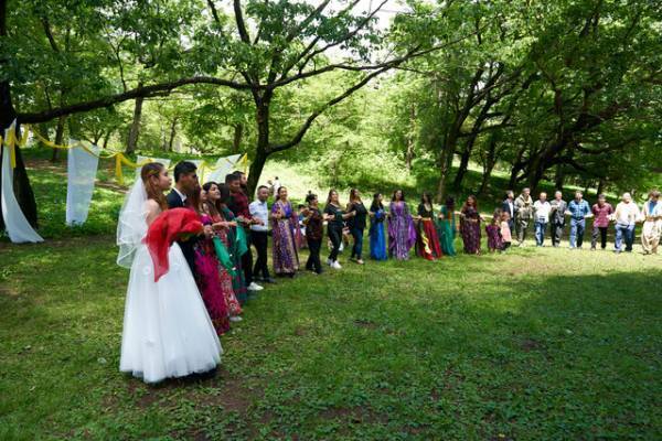 嵐莉菜、クルド文化と人々に触れた経験は「忘れられません」『マイスモールランド』