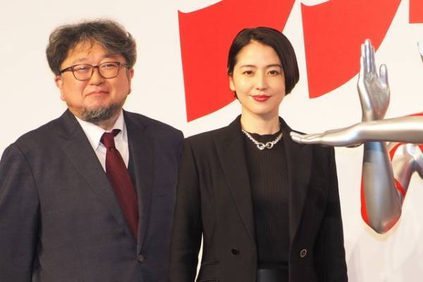 斎藤工、長澤まさみ＆西島秀俊から「本当にウルトラマンみたい！」と言われ「こんなにも頼もしいお二方と…」