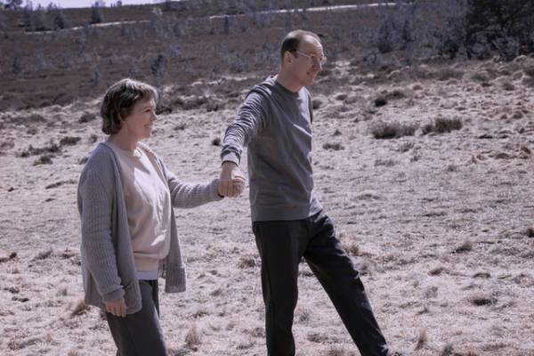 オリヴィア・コールマン「独特な表現方法」空想シーンの意味をキャスト＆スタッフが語る「ランドスケーパーズ 秘密の庭」