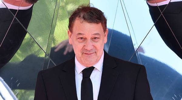 サム・ライミ監督、『ダークマン』続編製作についてユニバーサルで話し合いが始まったと明かす